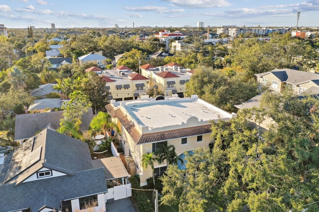 Building Photo - 607 S Orleans Ave