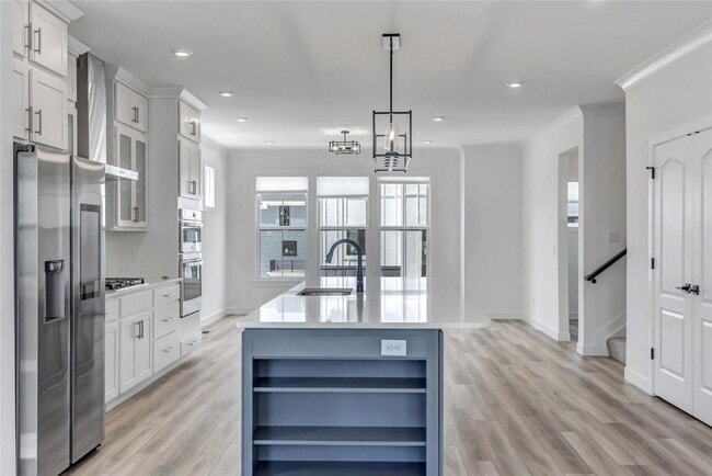 Building Photo - 16507 Honey Locust Dr