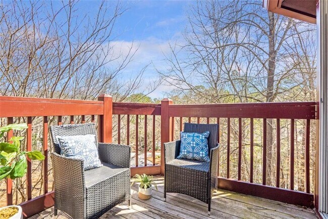 Building Photo - 818 Dunes Way