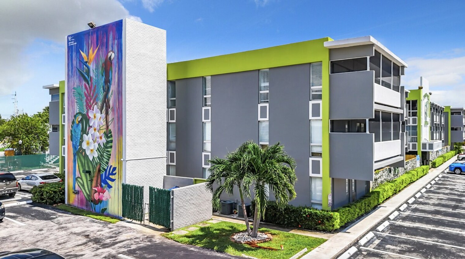 Building Photo - 1333 Cordova Rd