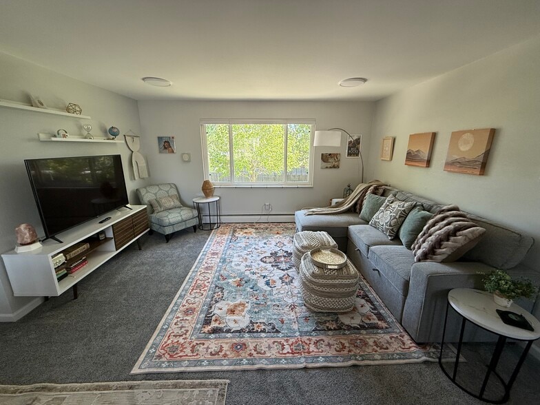 Primary Photo - 9582 W 66th Ave