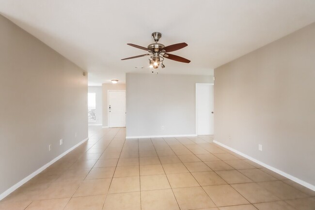 Building Photo - 29127 Waltham St