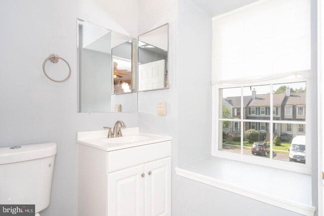 Building Photo - 4683 Joanna Ct