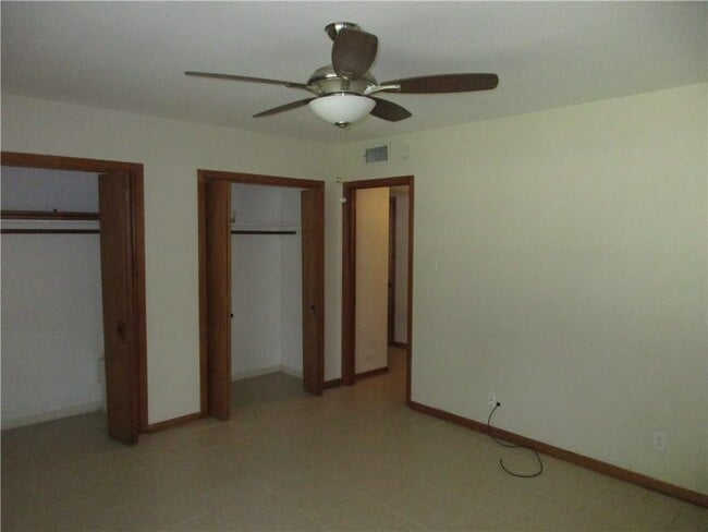 Building Photo - 2712 Pegram Ave