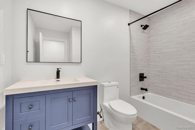 Building Photo - 185-191-191 Ashford Ave