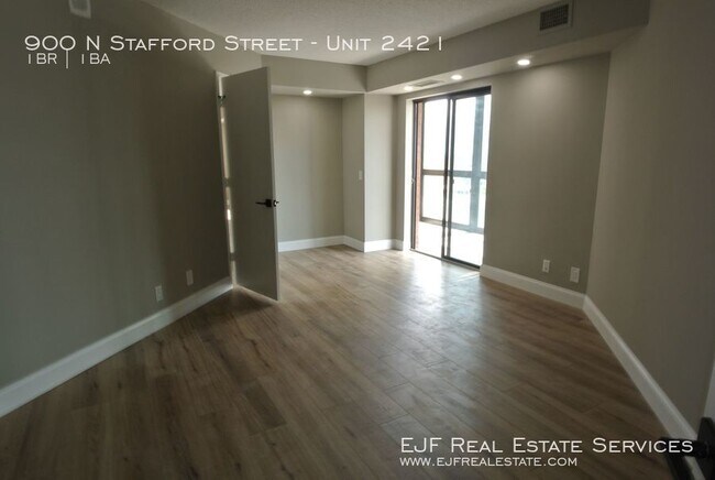Building Photo - 900 N Stafford St