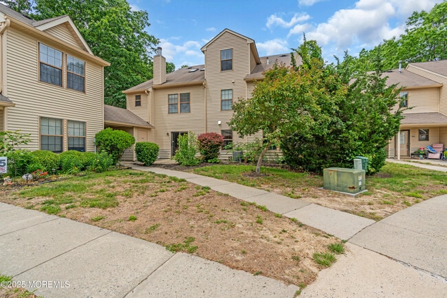 Building Photo - 403 Sage Ct