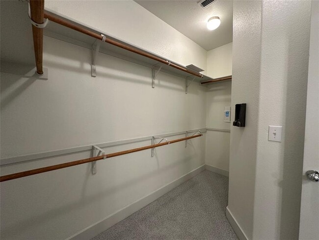 Building Photo - 7301 Oberon St