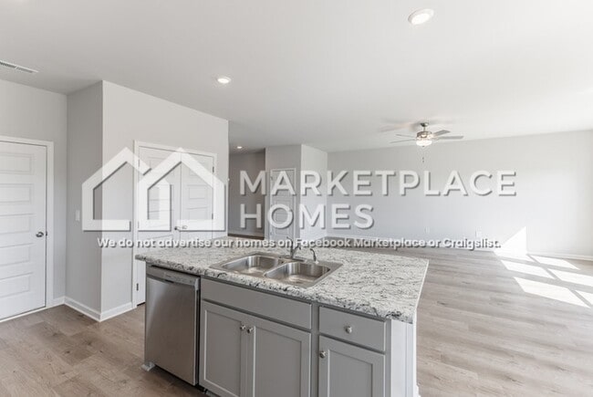 Building Photo - 4107 River Bend Rd