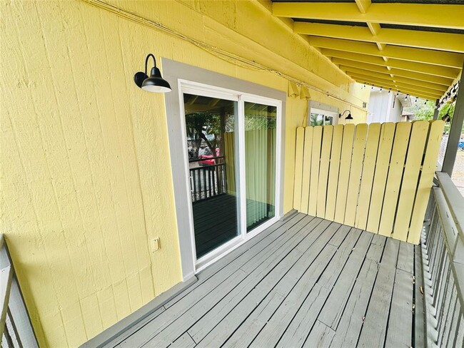 Building Photo - 1314 Southport Dr