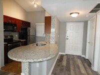 Building Photo - 2850 N Oakland Forest Dr
