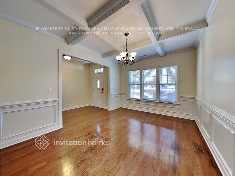 Building Photo - 613 Adams Point Dr