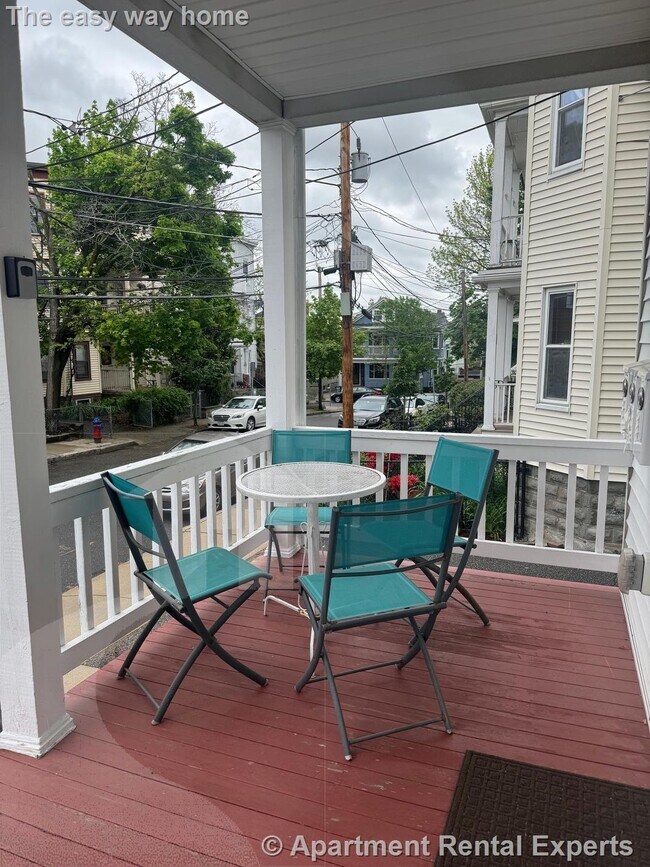 Building Photo - 29-31 Belknap St Unit #1