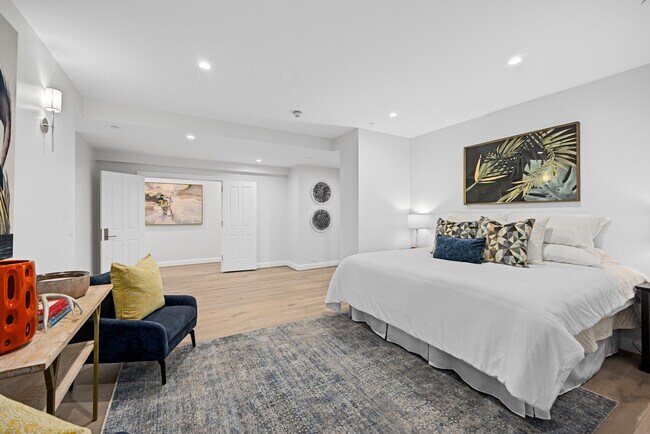 Building Photo - 801 Key Hwy