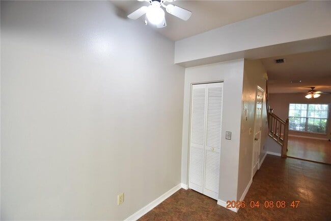 Building Photo - 2701 Penzance St