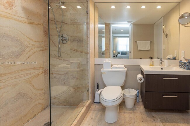 Building Photo - 90 Alton Rd