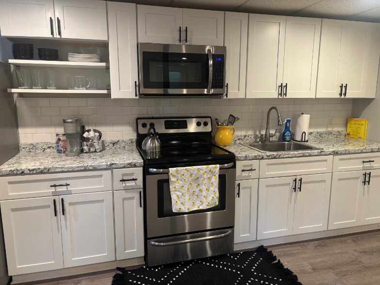 Building Photo - 364 Argus Cir NW