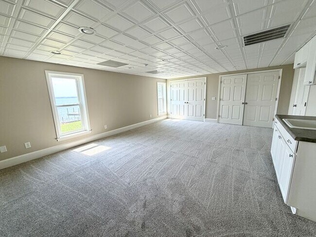 Building Photo - Lake Murray - Irmo - Offering Self Guided Tour with RENTLY!