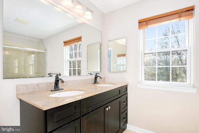Building Photo - 8580 Dark Hawk Cir