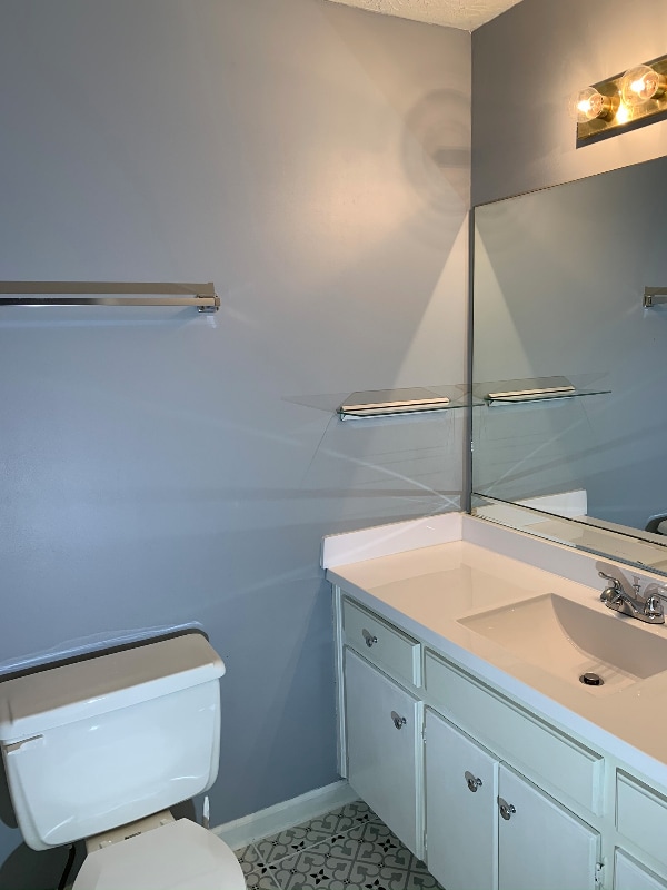 Building Photo - 278 Shaded Oaks Ln SE