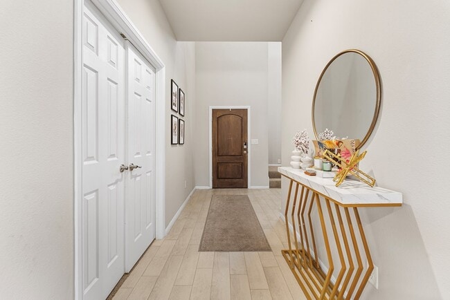 Building Photo - 7118 Adenium Rd