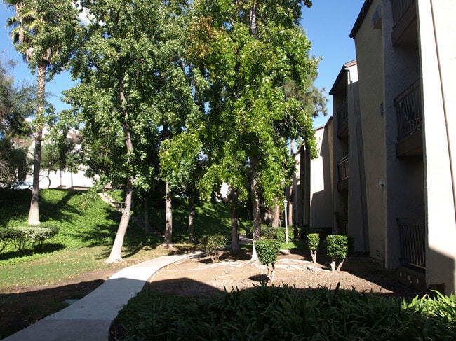 Building Photo - 7500 Parkway Dr