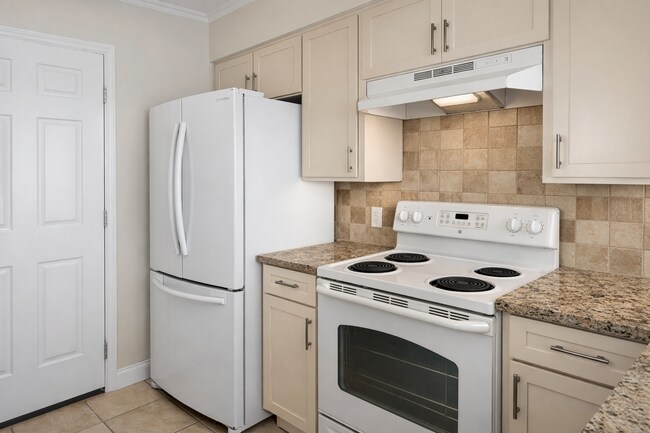 Building Photo - Available now!!! Apply today at our website!!!