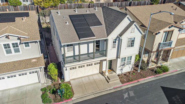 Building Photo - 203 Seacliff Way