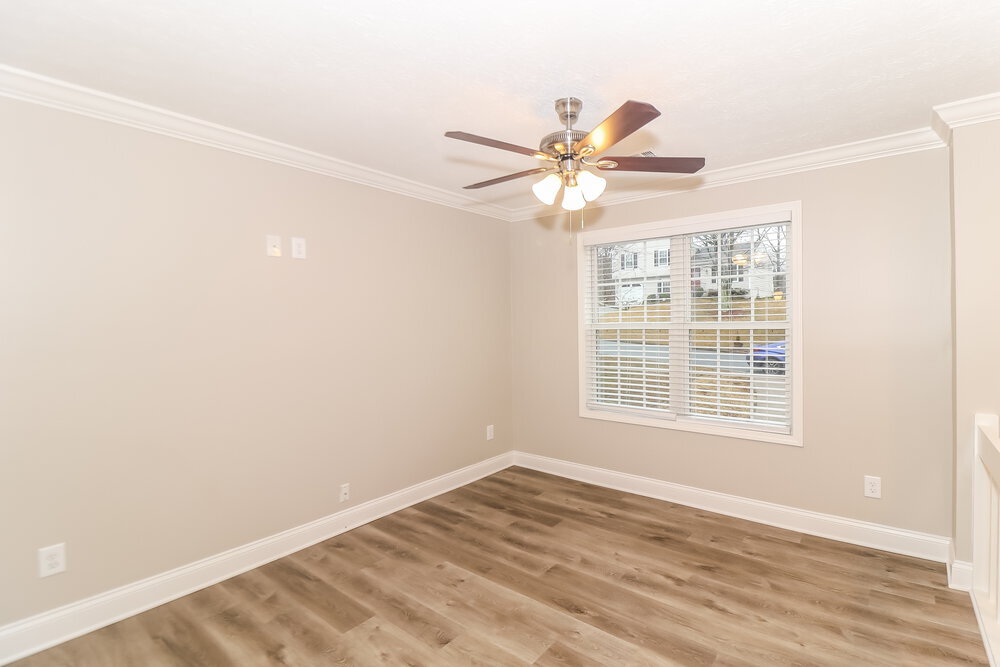 Building Photo - 140 Birch Rill Dr