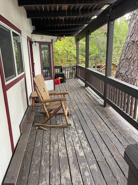 Building Photo - 2446 Spring Oak Dr