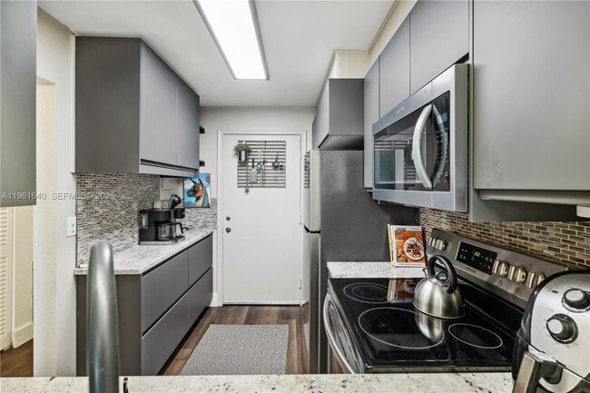 Building Photo - 1020 Meridian Ave