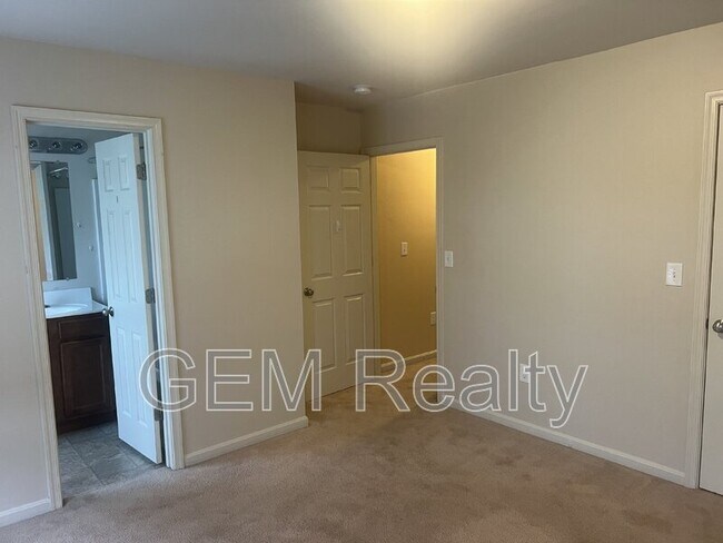 Building Photo - 35122 Saba Pl