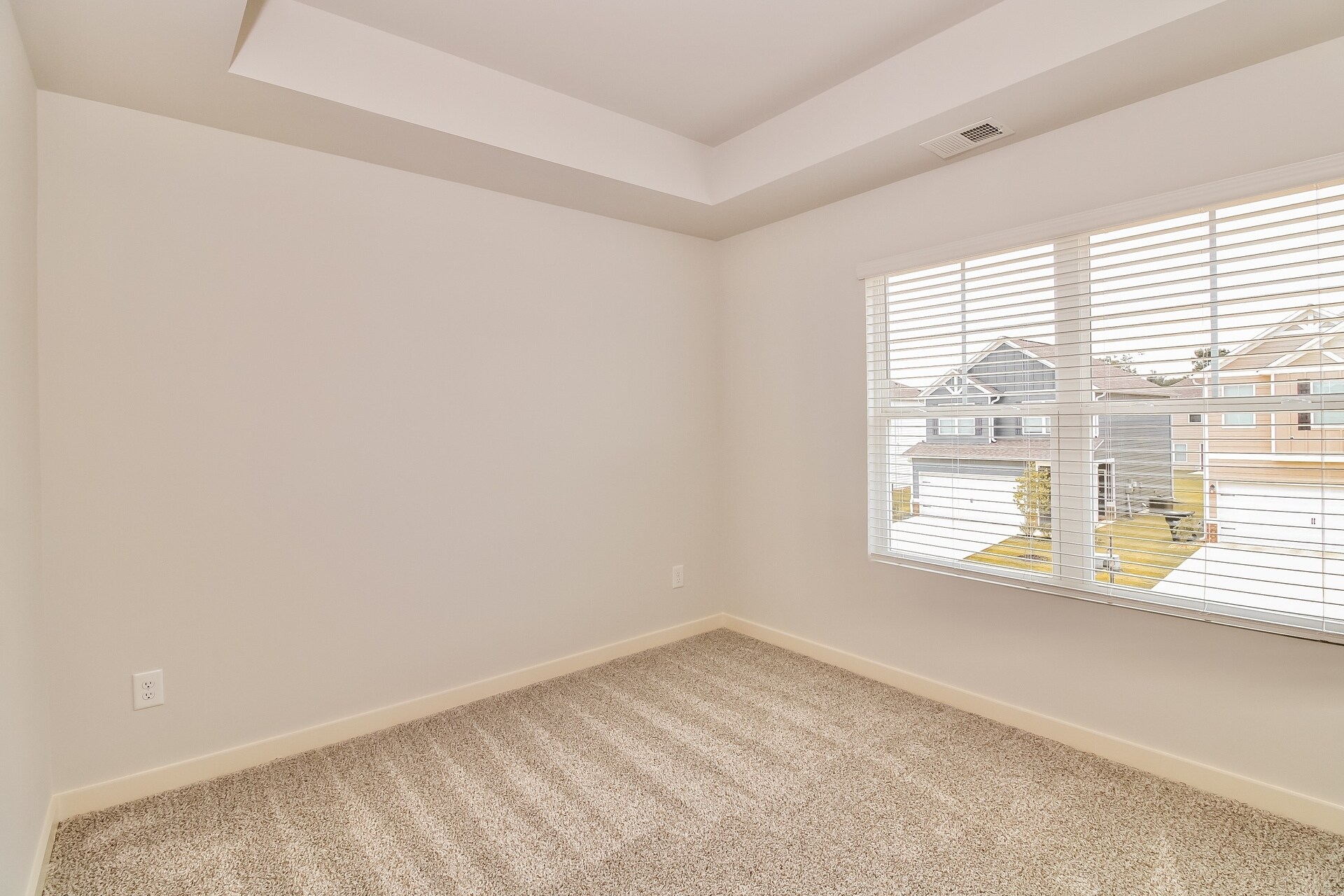 Building Photo - 5552 Cathwick Dr