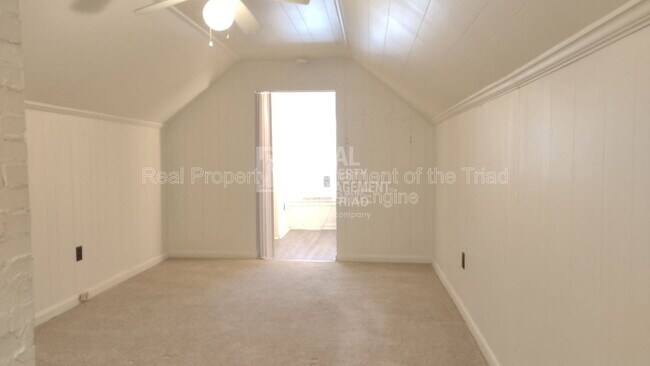 Building Photo - 4545 Jessup Grove Rd
