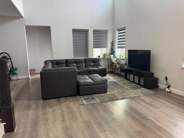 Building Photo - 207 Midnight Trl