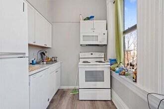 Building Photo - 23 Bedford Square