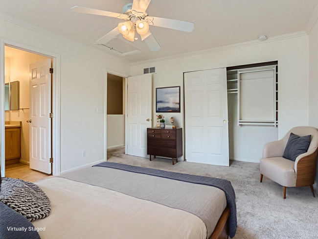 Building Photo - Amazing 2BR, 3BTH w/Garage in First Creek