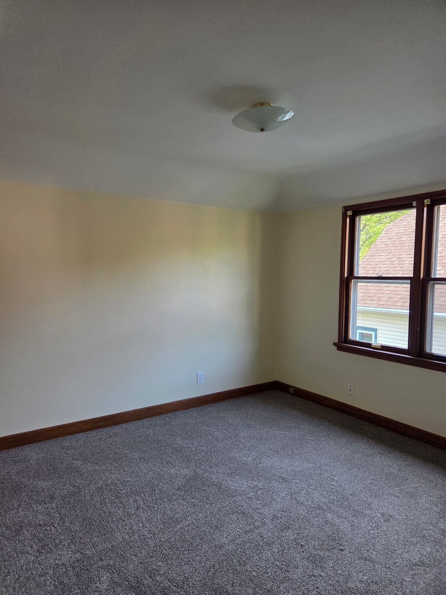 Building Photo - 3122 N 49th St