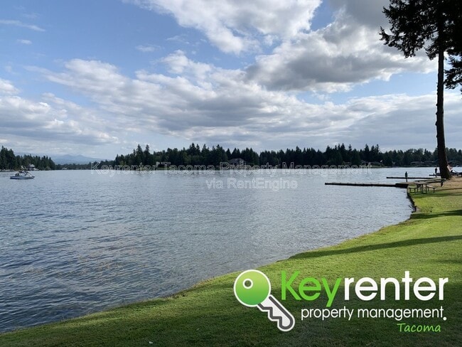 Building Photo - 3009 208th Ave E