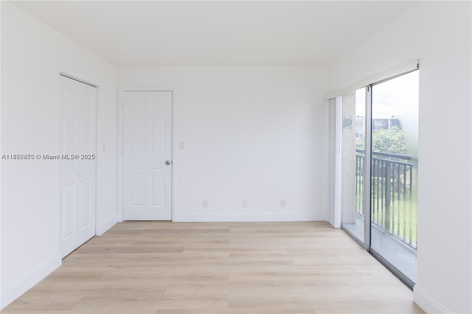 Building Photo - 8740 N Sherman Cir