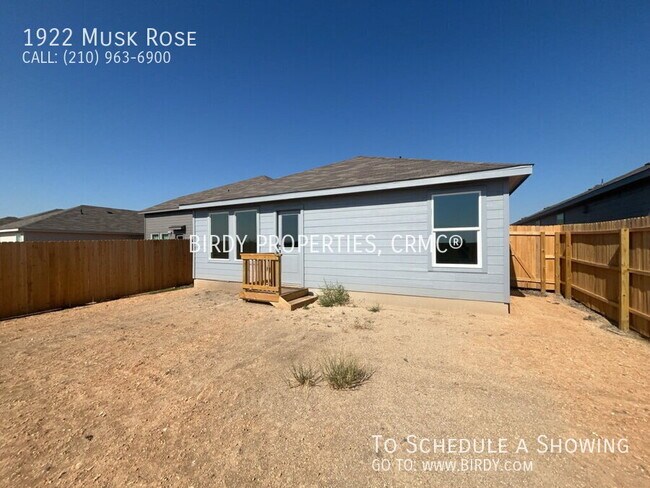 Building Photo - 1922 Musk Rose