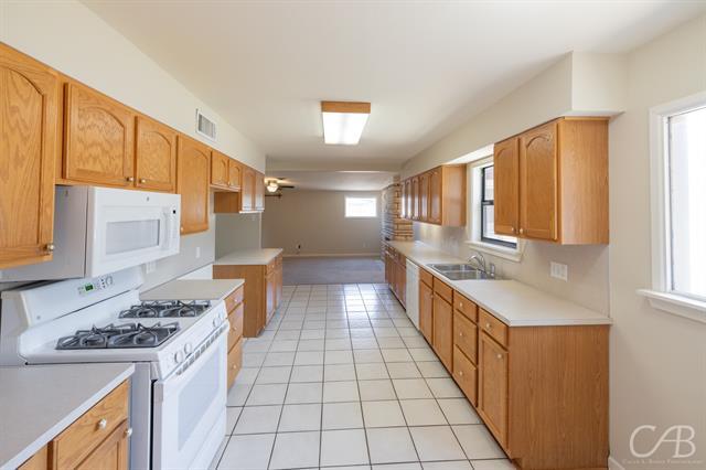 Building Photo - 3357 S 15th St