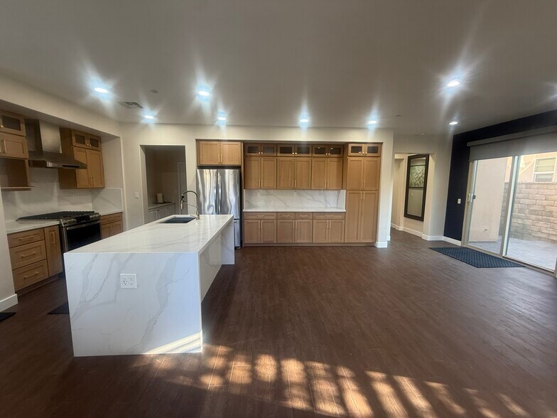 Building Photo - 21725 Bene Dr