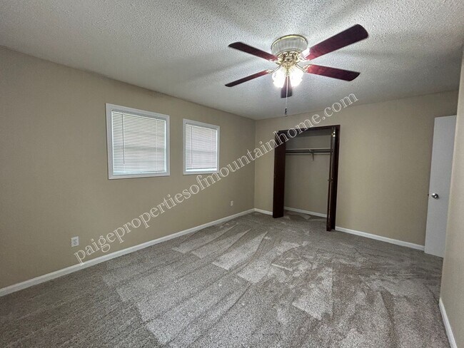 Building Photo - Charming 2 Bedroom, 2 Bath Home near Brown's Beach