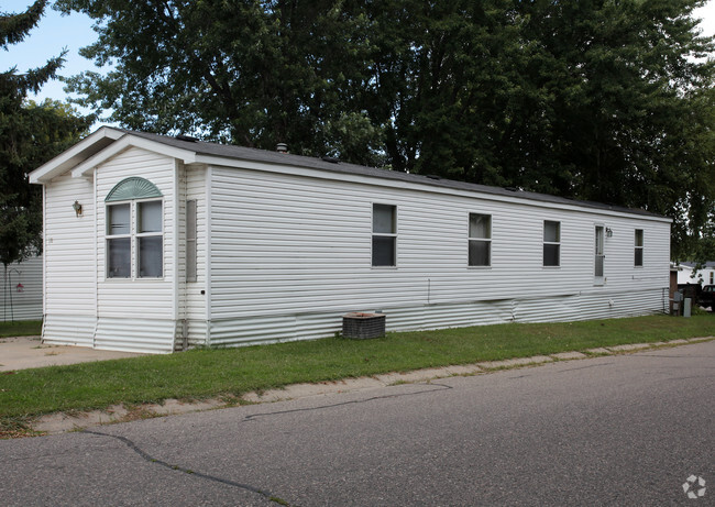 Building Photo - Pleasant Terrace