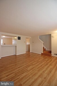 Building Photo - 16839 Toms River Loop