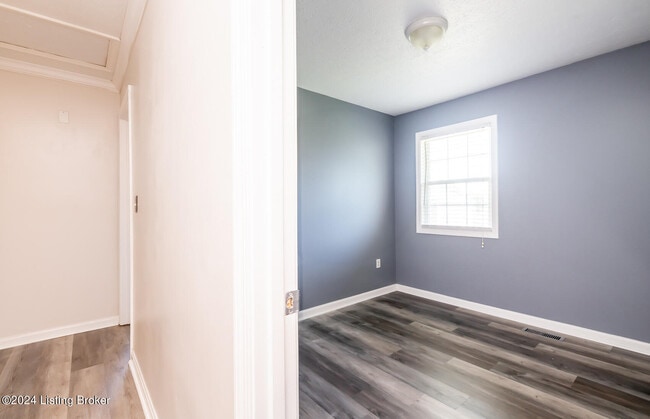 Building Photo - 120 Franklin Ave