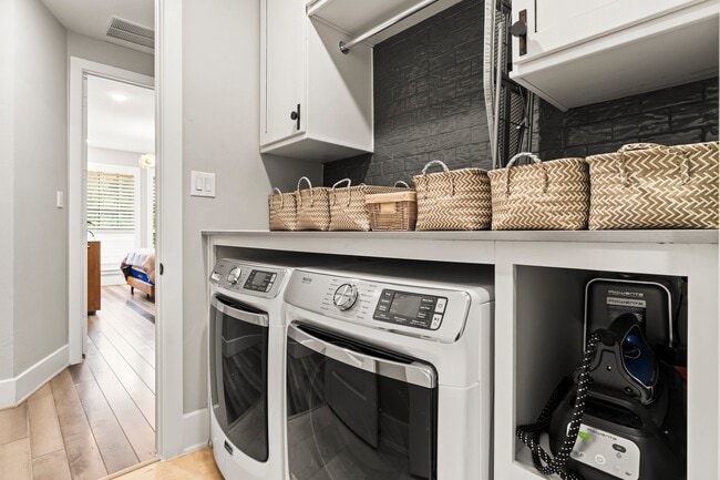 Building Photo - 109 Bronze Peak Ct