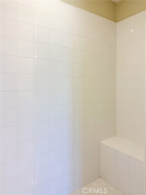 Building Photo - 444 Maravilla Ln