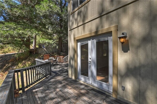 Building Photo - 21510 Crest Forest Dr